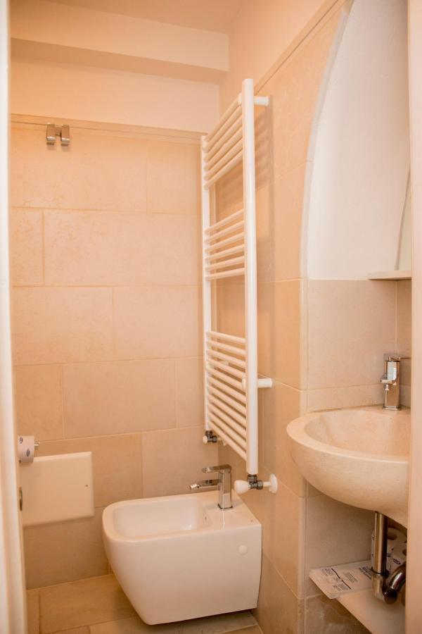 Micele Holiday Houses โลโกโรตอนโด ภายนอก รูปภาพ
