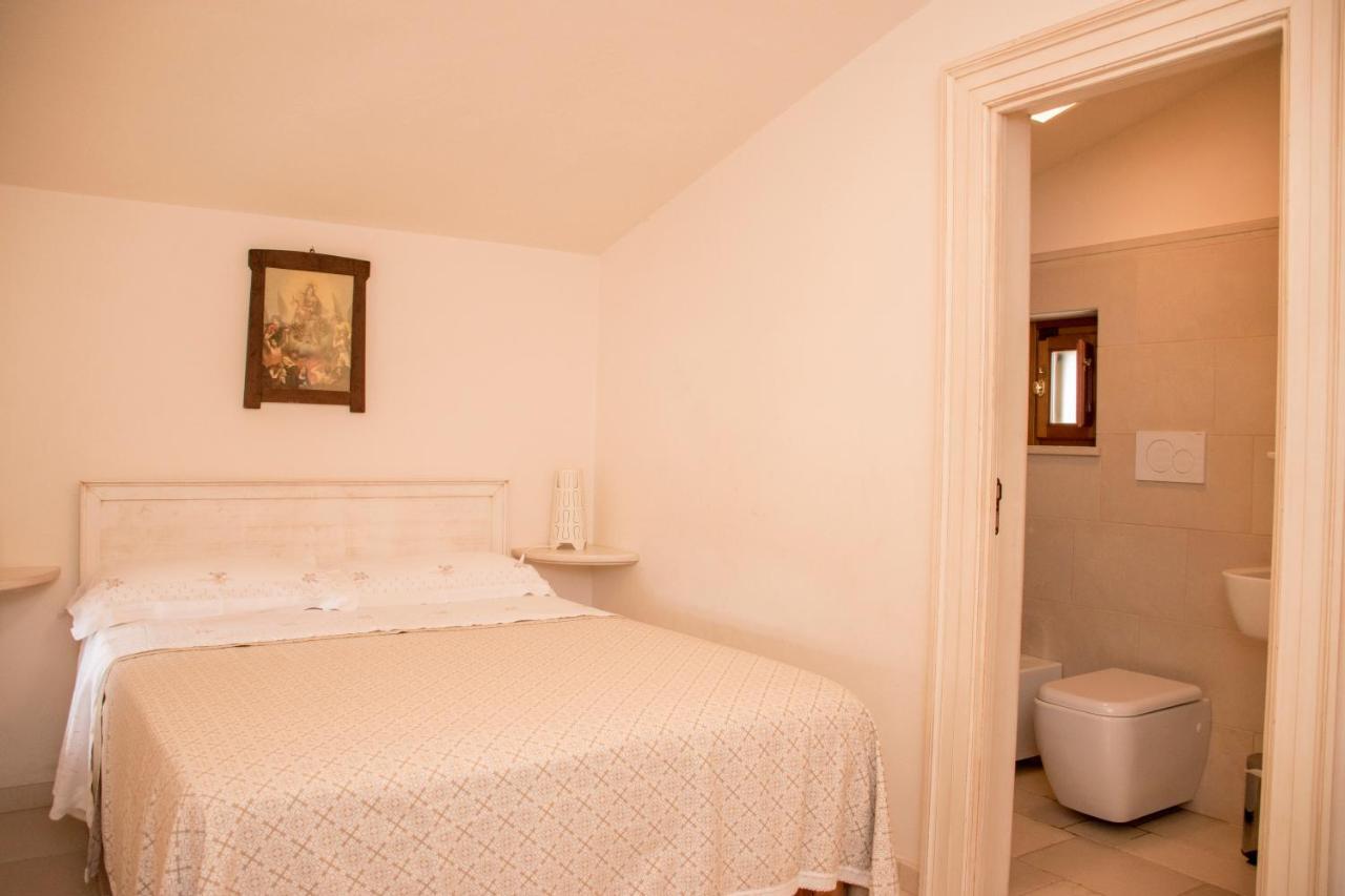 Micele Holiday Houses โลโกโรตอนโด ภายนอก รูปภาพ