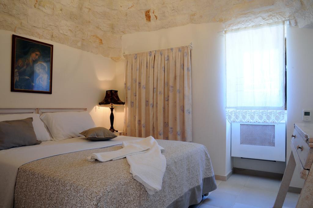 Micele Holiday Houses โลโกโรตอนโด ภายนอก รูปภาพ